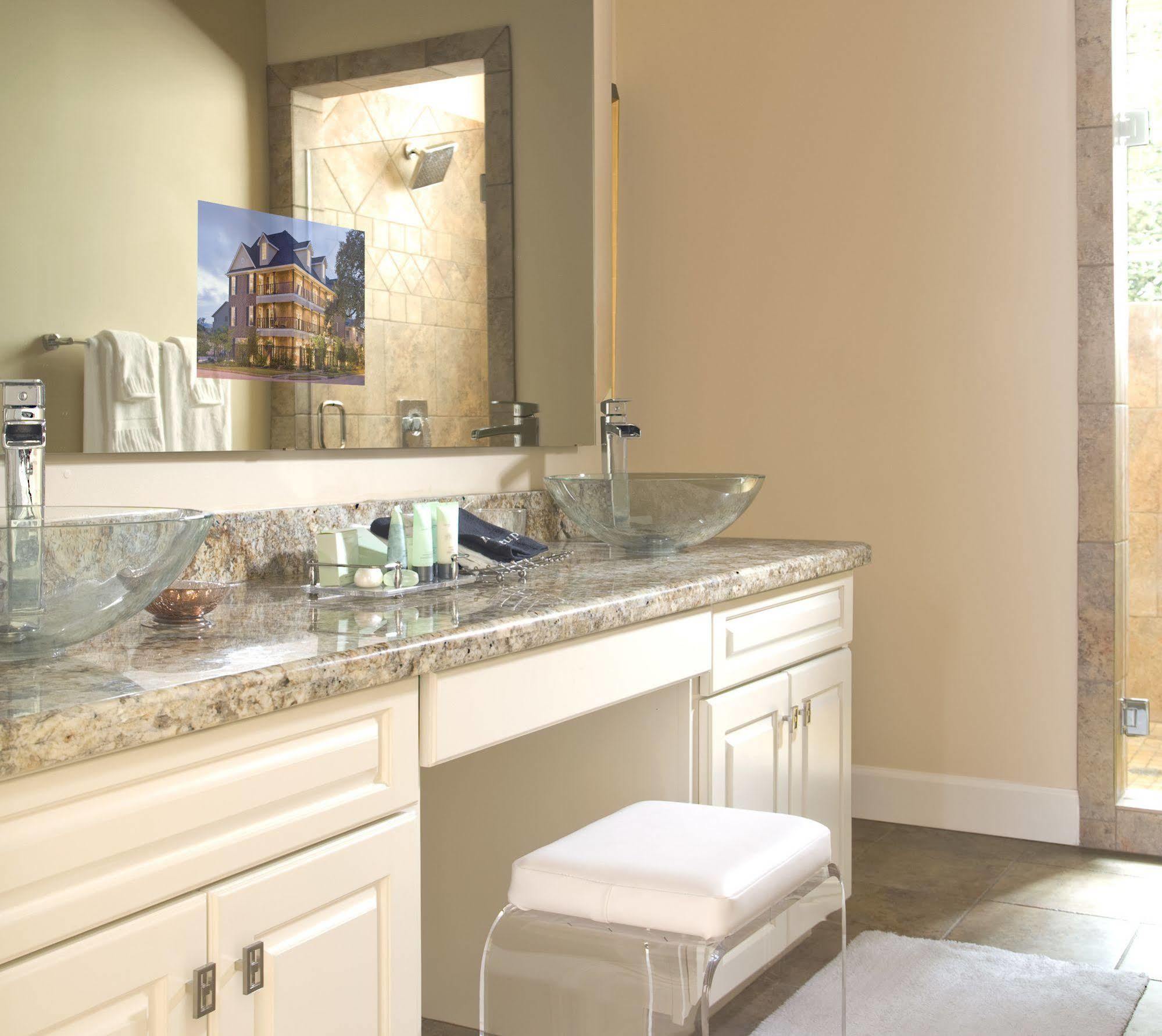 La Maison In Midtown An Urban B&B Houston Bagian luar foto